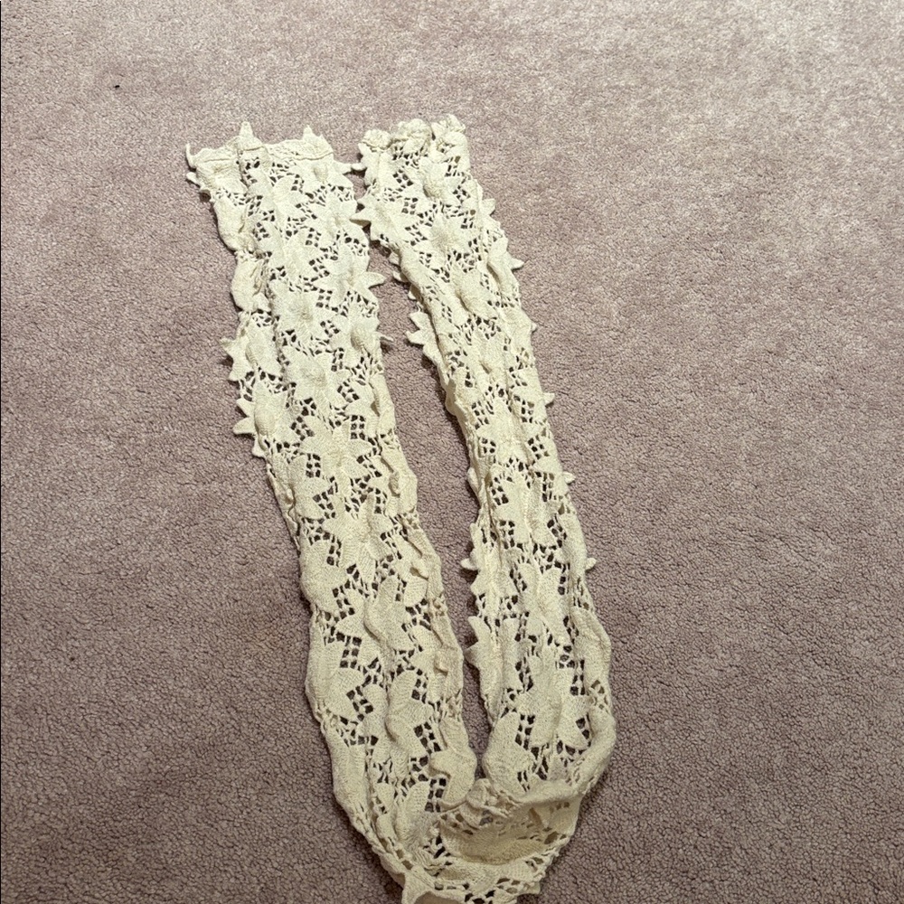 Crochet scarf